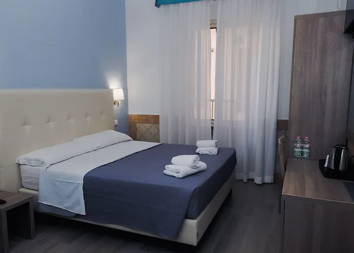 Konukevi Square 3*
